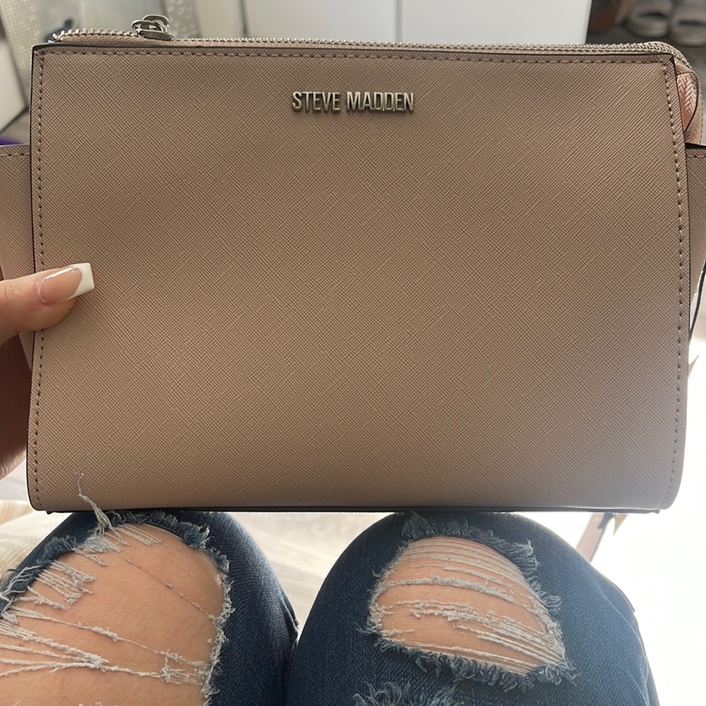 STEVE MADDEN PURSE 👜